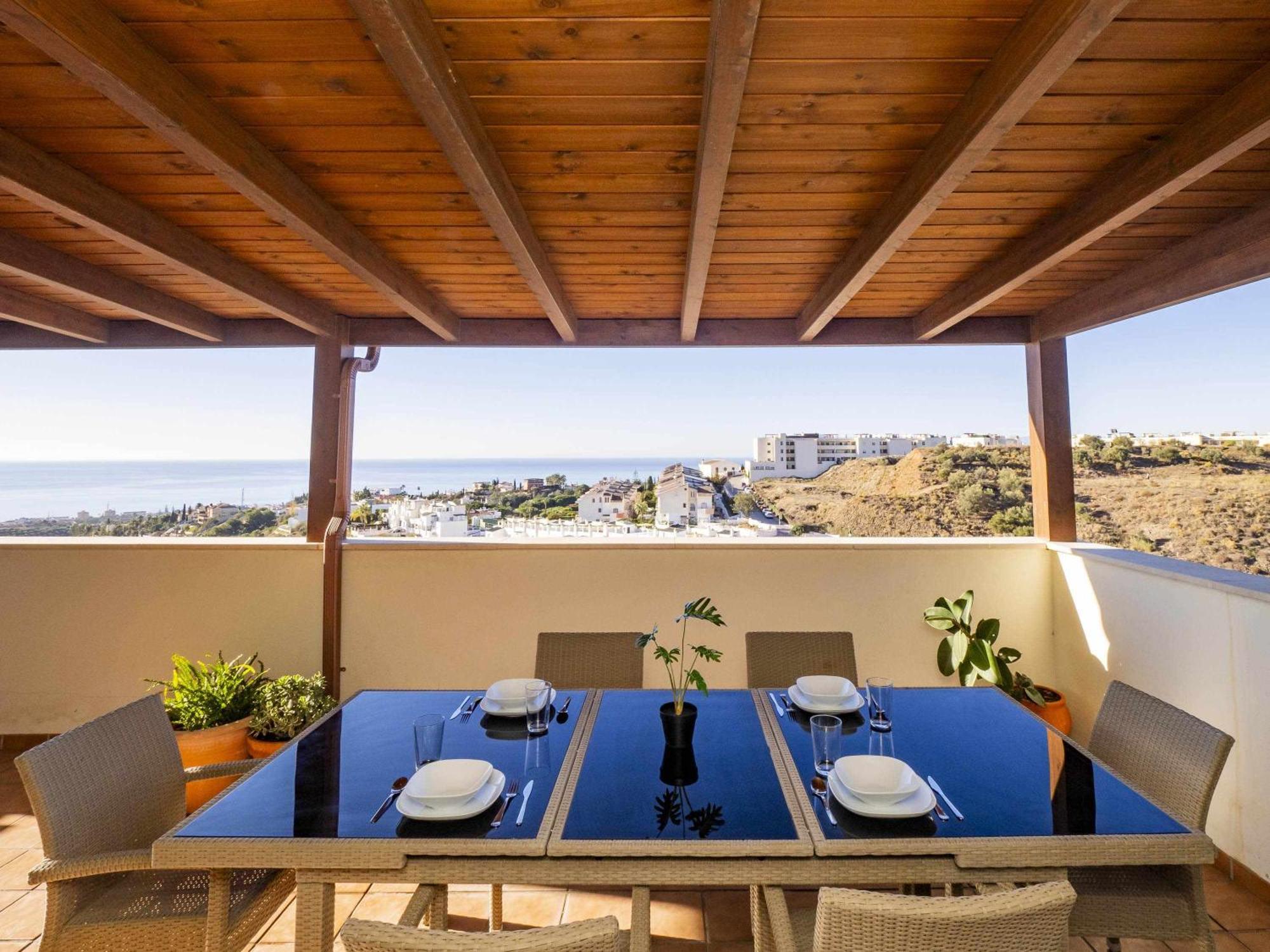 Atico Con Vistas Al Mar Piscina Y Parking Apartamento Málaga Exterior foto